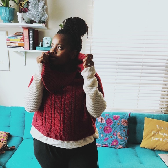 Beautiful and unique sweater - Picture 3 of 4